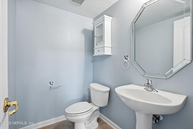 2963 CAPTIVA BLUFF Road N, Jacksonville, FL 32226