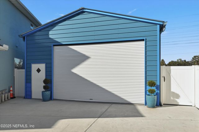 2963 CAPTIVA BLUFF Road N, Jacksonville, FL 32226