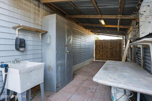 2963 CAPTIVA BLUFF Road N, Jacksonville, FL 32226