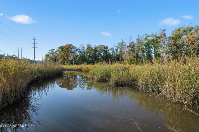 2963 CAPTIVA BLUFF Road N, Jacksonville, FL 32226