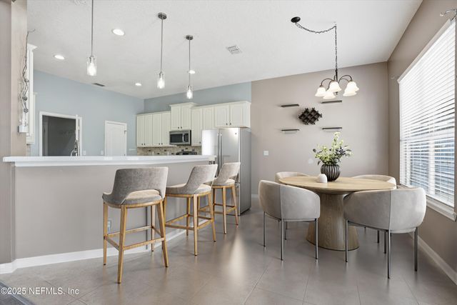 2963 CAPTIVA BLUFF Road N, Jacksonville, FL 32226