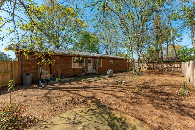 4 7Th Street, Shalimar, FL 32579