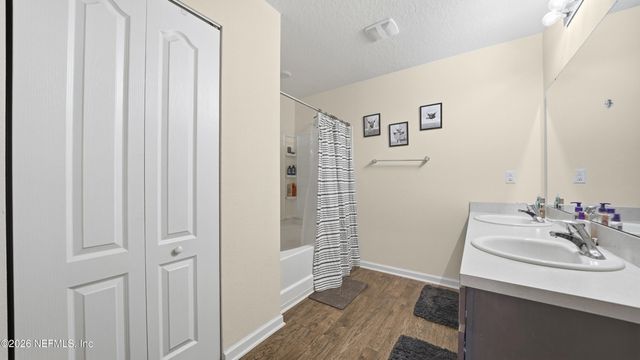 2060 NOTTOWAY WOODS Lane, Jacksonville, FL 32220