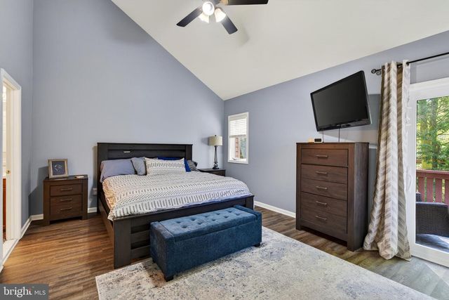 18 FOSTER LN, Downingtown, PA 19335