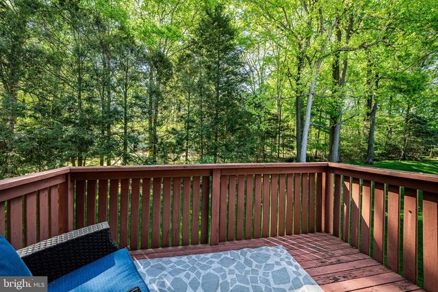 18 FOSTER LN, Downingtown, PA 19335