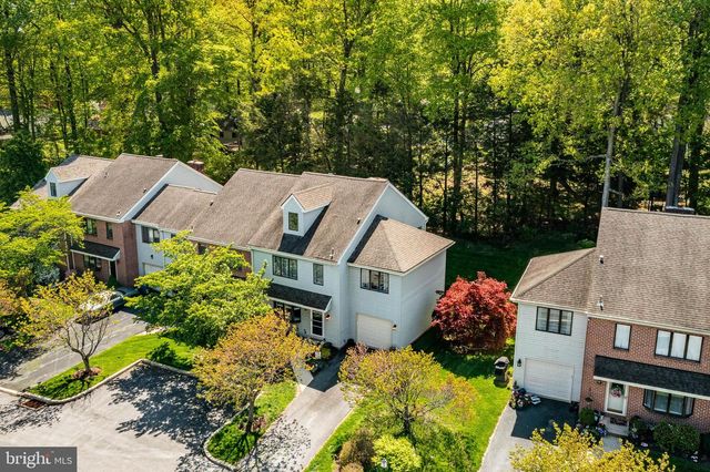 18 FOSTER LN, Downingtown, PA 19335