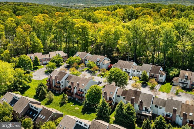 18 FOSTER LN, Downingtown, PA 19335