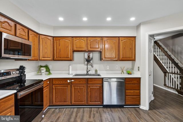 18 FOSTER LN, Downingtown, PA 19335
