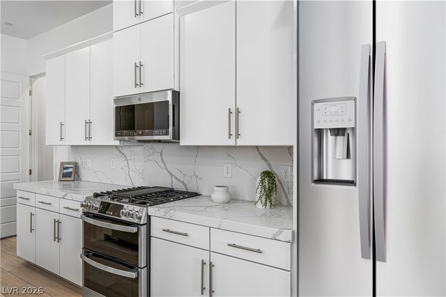 116 Camila Village Avenue, Henderson, NV 89011