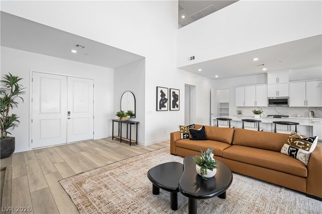 116 Camila Village Avenue, Henderson, NV 89011