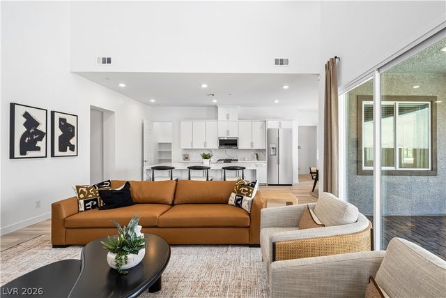 116 Camila Village Avenue, Henderson, NV 89011