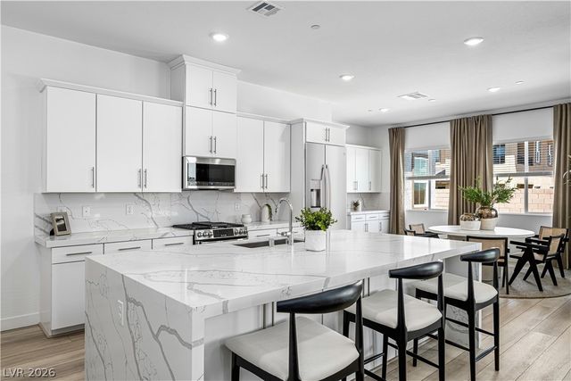 116 Camila Village Avenue, Henderson, NV 89011