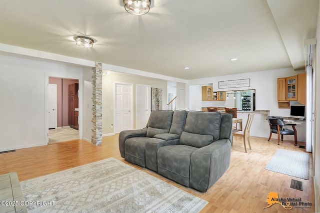 4364 Rendezvous Circle, Anchorage, AK 99504