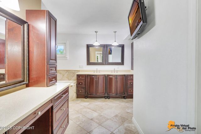4364 Rendezvous Circle, Anchorage, AK 99504