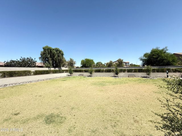 3695 E Bartlett Way, Chandler, AZ 85249