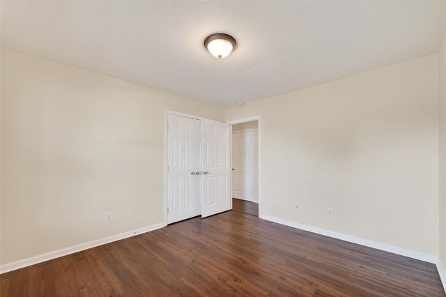 11 Highland Drive, Bayou Vista, TX 77563