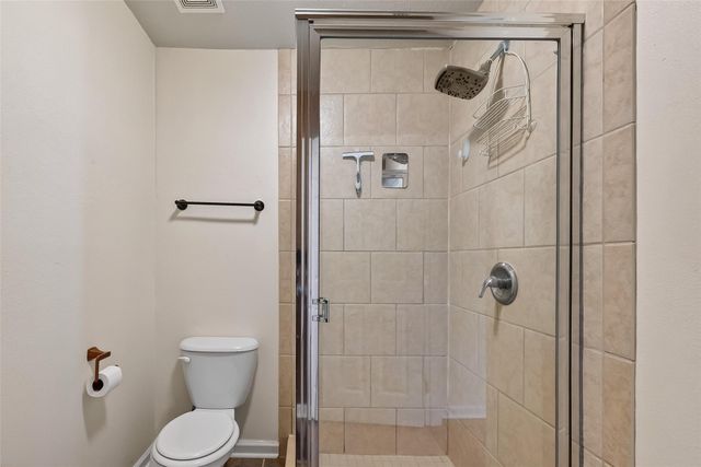 11 Highland Drive, Bayou Vista, TX 77563