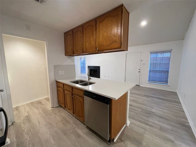 2424 Sherry Street, Arlington, TX 76014