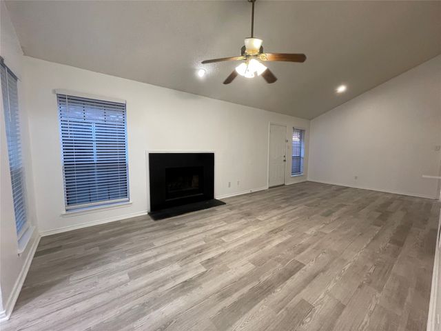 2424 Sherry Street, Arlington, TX 76014