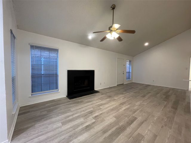 2424 Sherry Street, Arlington, TX 76014