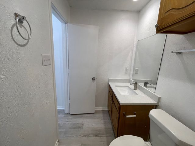 2424 Sherry Street, Arlington, TX 76014