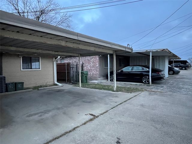 2424 Sherry Street, Arlington, TX 76014