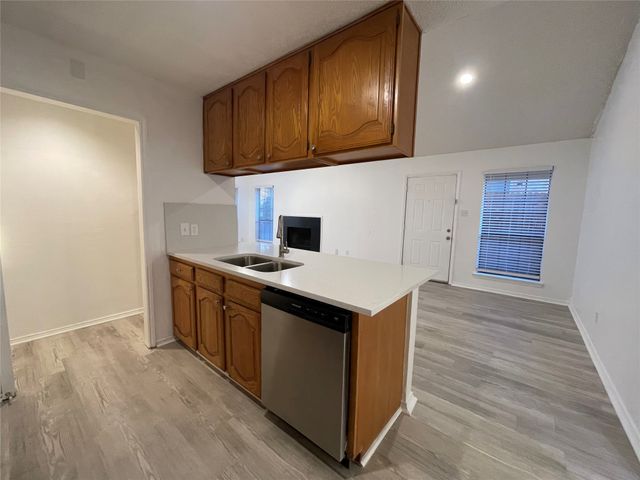 2424 Sherry Street, Arlington, TX 76014