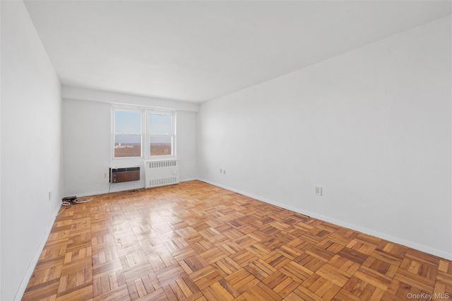 1841 Central Park Avenue 18P, Yonkers, NY 10710