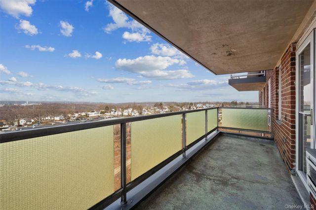 1841 Central Park Avenue 18P, Yonkers, NY 10710