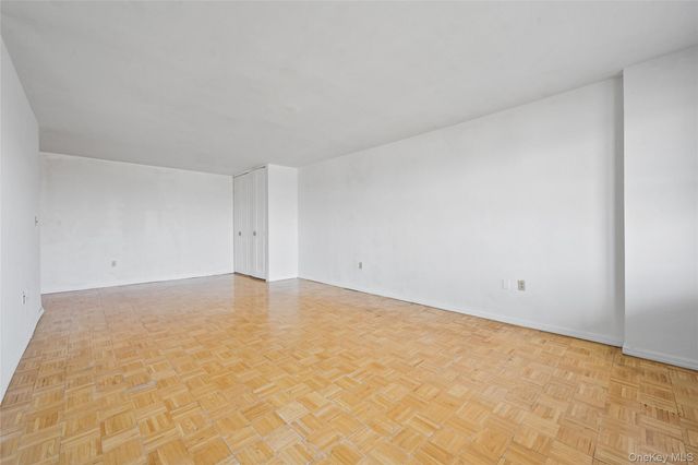 1841 Central Park Avenue 18P, Yonkers, NY 10710