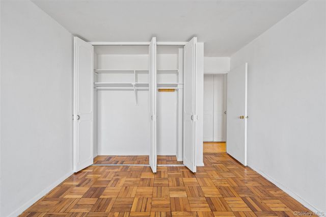 1841 Central Park Avenue 18P, Yonkers, NY 10710