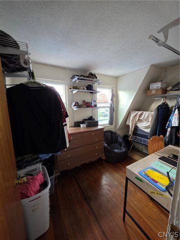281 N Collingwood Avenue, Syracuse, NY 13206