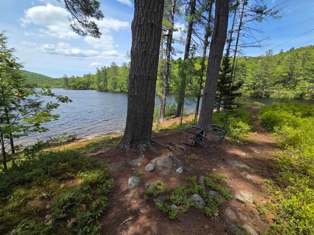 57 Tewksbury Pond Landing, Grafton, NH 03240