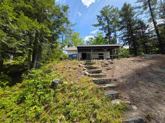 57 Tewksbury Pond Landing, Grafton, NH 03240