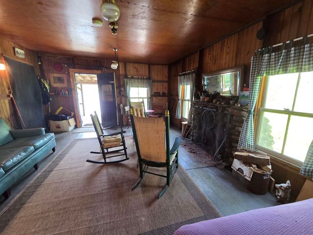 57 Tewksbury Pond Landing, Grafton, NH 03240