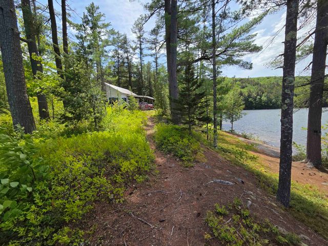 57 Tewksbury Pond Landing, Grafton, NH 03240