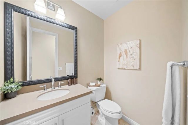 1672 Sunset View, Lake Forest, CA 92679