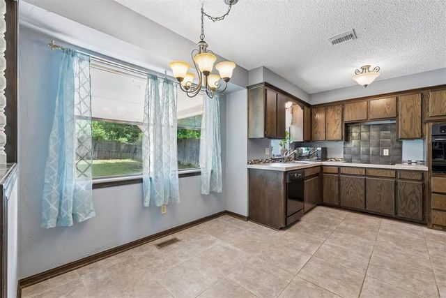 2624 NW 115th Street, Oklahoma City, OK 73120