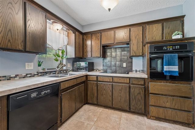2624 NW 115th Street, Oklahoma City, OK 73120