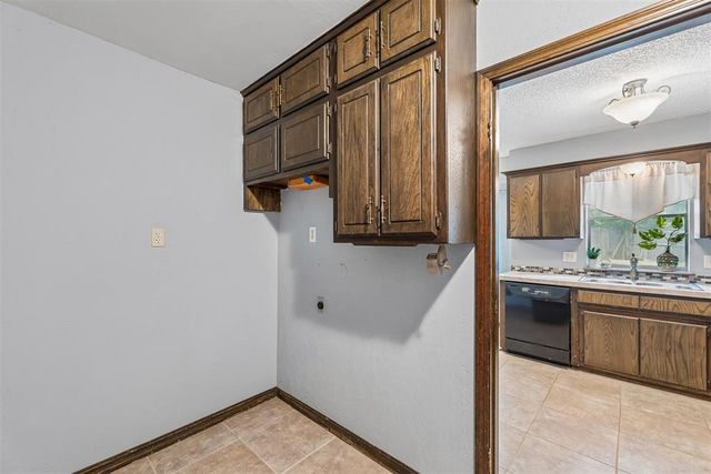 2624 NW 115th Street, Oklahoma City, OK 73120