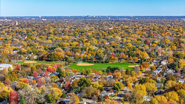 5749 Xerxes Avenue S, Minneapolis, MN 55410