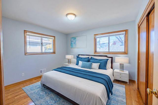 5749 Xerxes Avenue S, Minneapolis, MN 55410