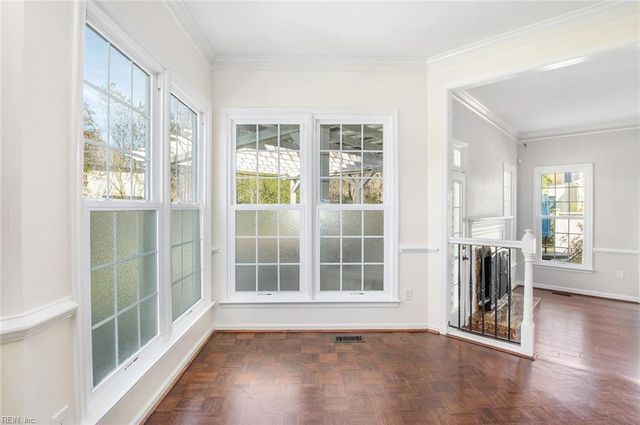 103 Clipper Creek LN, Smithfield, VA 23430