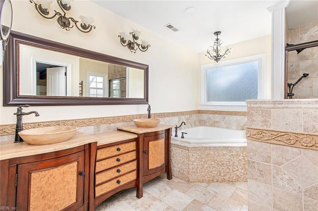 103 Clipper Creek LN, Smithfield, VA 23430