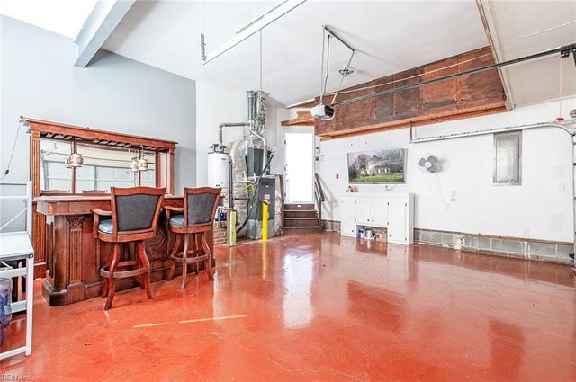 103 Clipper Creek LN, Smithfield, VA 23430