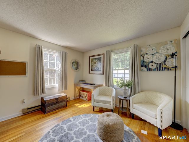 40 Sand Hill Road, Bristol, CT 06010