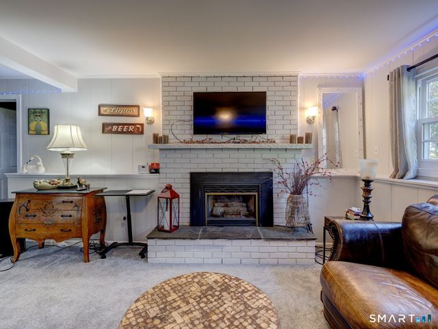 40 Sand Hill Road, Bristol, CT 06010