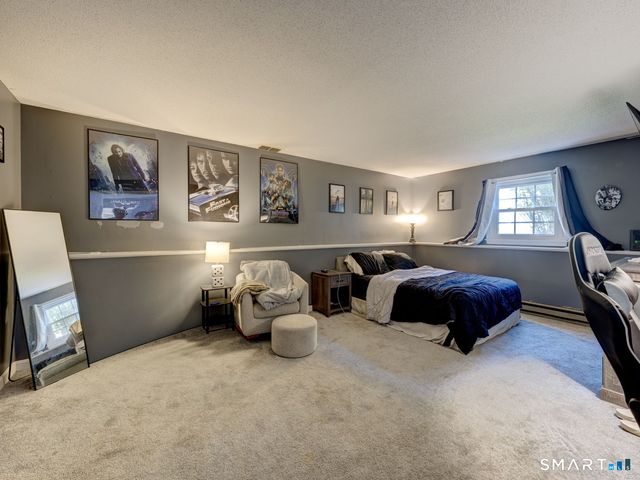 40 Sand Hill Road, Bristol, CT 06010