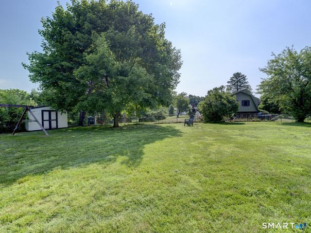 40 Sand Hill Road, Bristol, CT 06010