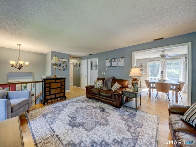40 Sand Hill Road, Bristol, CT 06010